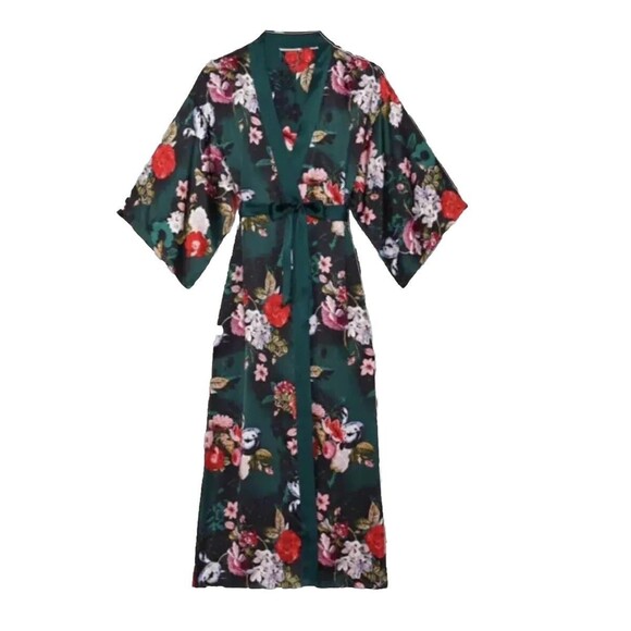 VICTORIA'S SECRET 100% Washable Silk Floral Long Robe Sz M/L Brand NWT $300 - Picture 1 of 4